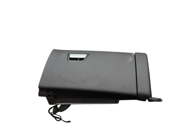 14-20 Maserati Ghibli Dash Dashboard Glove Box Storage Compartment 670016878 OEM