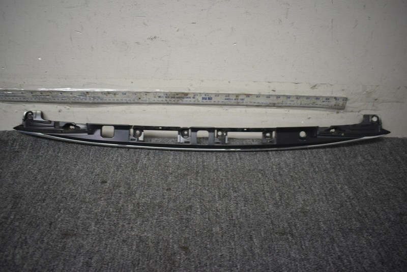 2018-2019 LEXUS GS300 GARNISH SUB ASSY FACTORY OEM