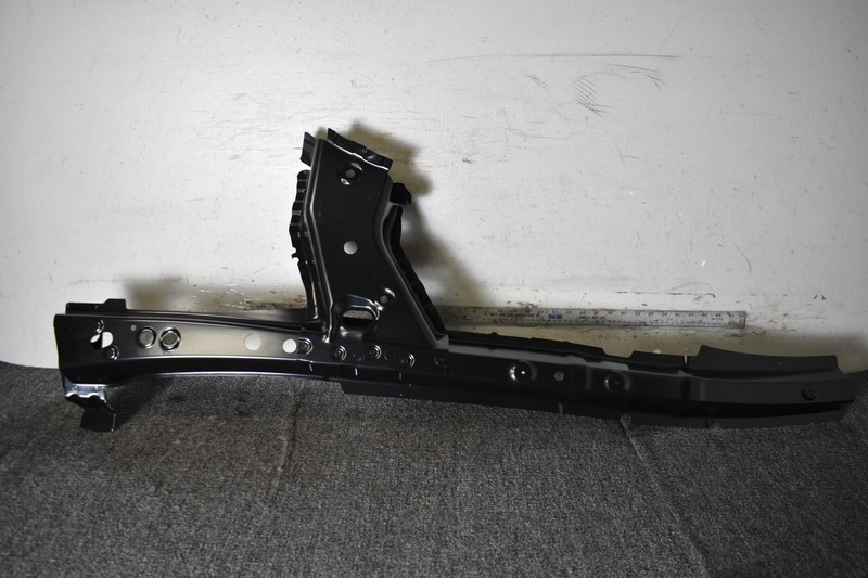 2016-2022 BMW 740i Inner Panel (41-21-7-413-115)