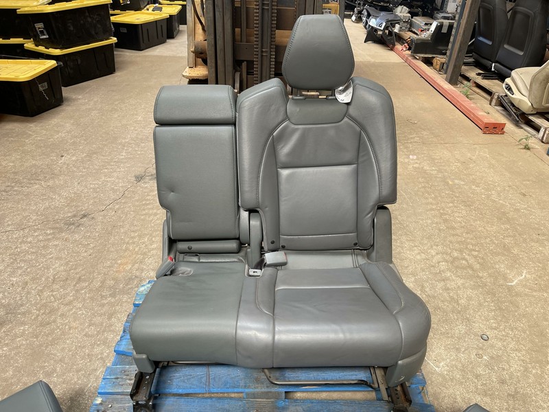 2014-2020 ACURA MDX REAR SECOND ROW LEFT DRIVER SIDE SEAT COMPLETE LEATHER OEM