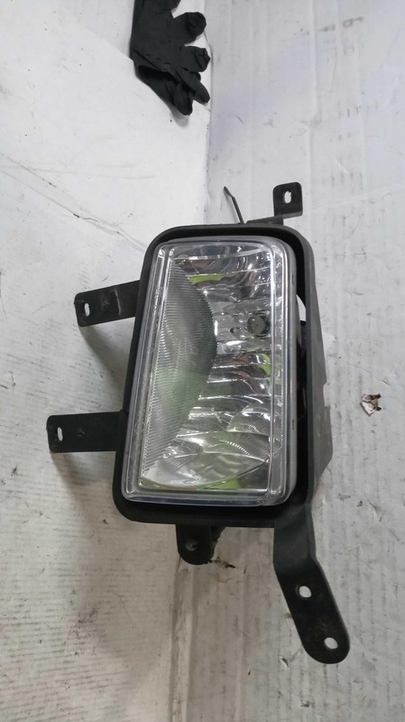 2018 Chevrolet Suburban 1500 Left Fog Light Assembly Red 299559 95K Miles