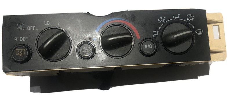 1995 ONLY CHEVY GMC CHEVY PICKUP SIERRA AC/HEATER DEFOGCLIMATE CONTROL O.E.M