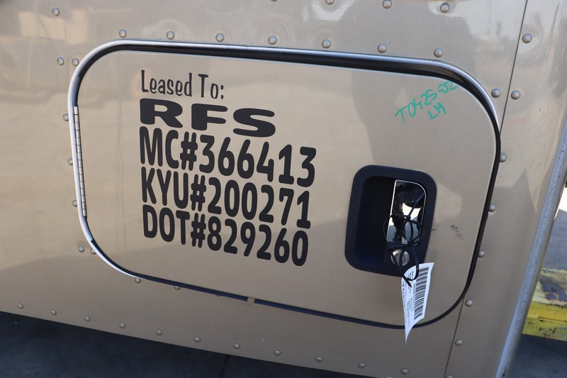 2013-2020 KENWORTH T680 PACCAR LEFT DRIVER LOWER CAB SLEEPER DOOR LID OEM