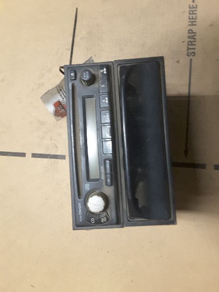 00 01 NISSAN ALTIMA AUDIO EQUIPMENT RECEIVER AM-FM-STEREO-SINGLE CD 1-DIN 37471