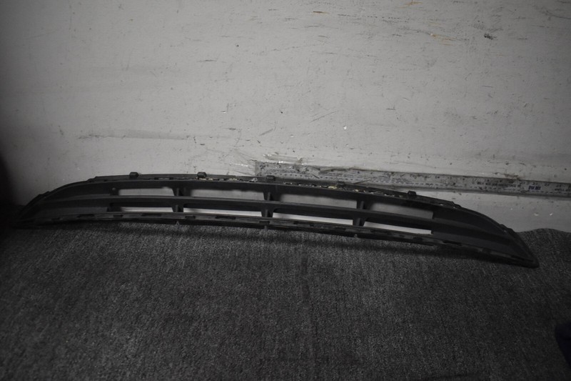 2015-2017 HYUNDAI SONATA FRONT LOWER GRILLE FACTORY OEM