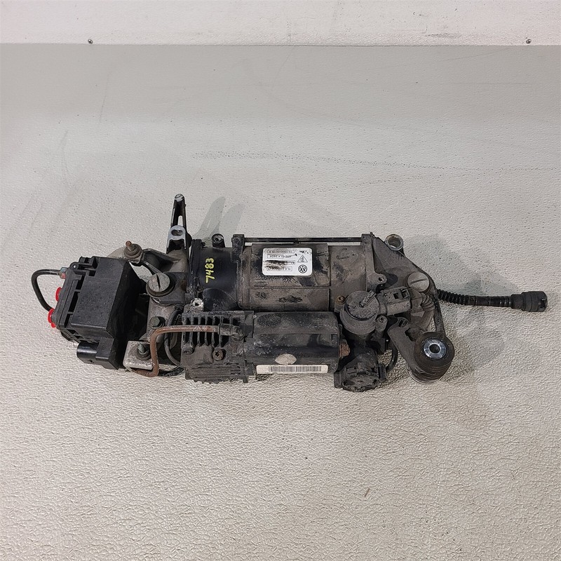 03-10 Porsche Cayenne Turbo SUV Air Suspension Compressor Motor Pump Oem Aa7483