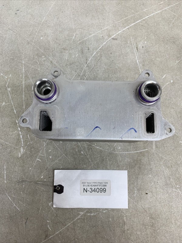 2017-2020 TESLA MODEL 3 OEM SUPERMANIFOLD HEAT EXCHANGER 1523002-00B 34099 B88