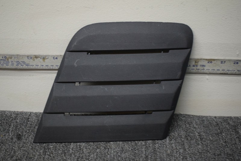 2018 FORD MUSTANG HOOD HEAT EXTRACTOR LEFT SIDE FACTORY OEM
