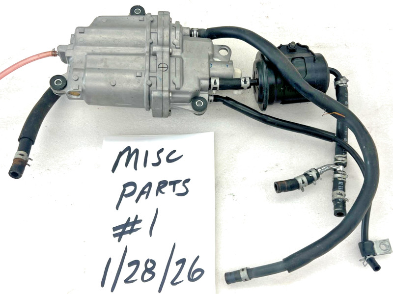 Suzuki DF90A 90hp 4 stroke outboard fuel vapor seperator 15600-92J02 FRESHWATER