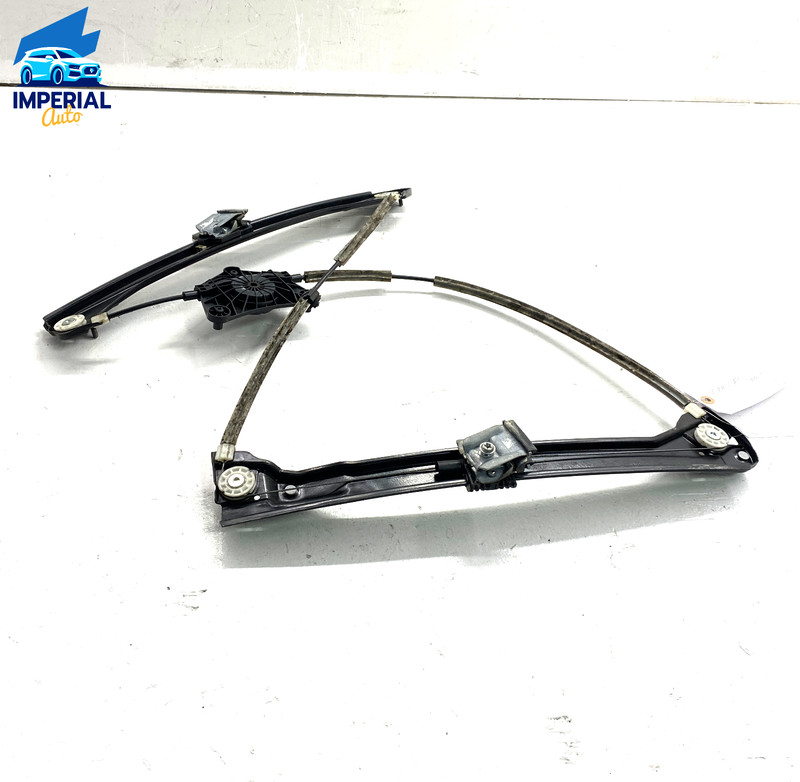 2012-2022 VOLKSWAGEN PASSAT FRONT LEFT DOOR WINDOW GLASS REGULATOR 561837461 OEM
