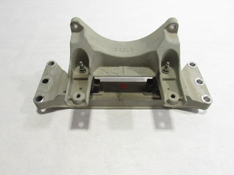 19-21 Genesis G70 2020 2.0L RWD Automatic Transmission Support Mount Bracket ;:O