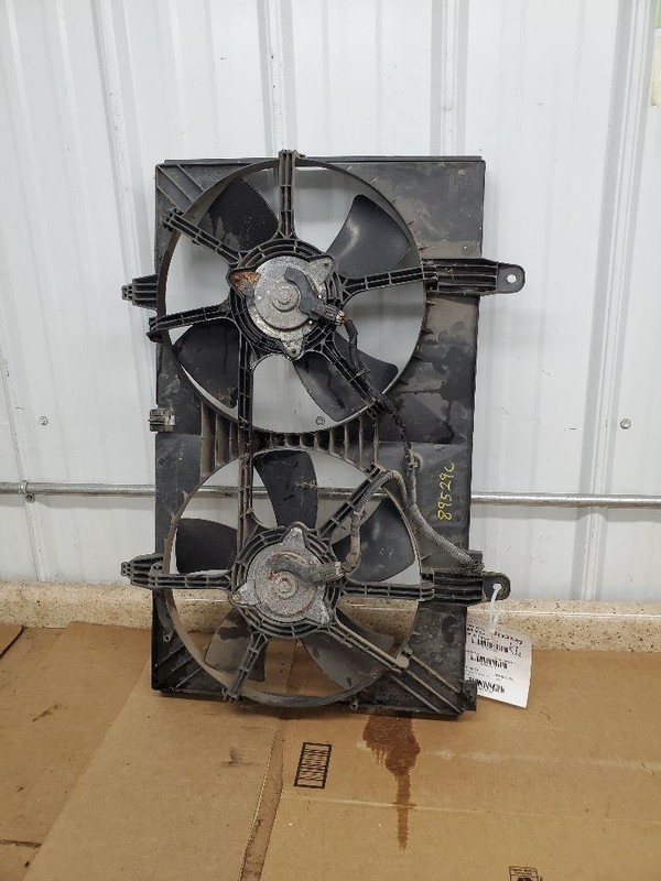 Radiator Fan Motor Fan Assembly Fits 03-07 MURANO 292592