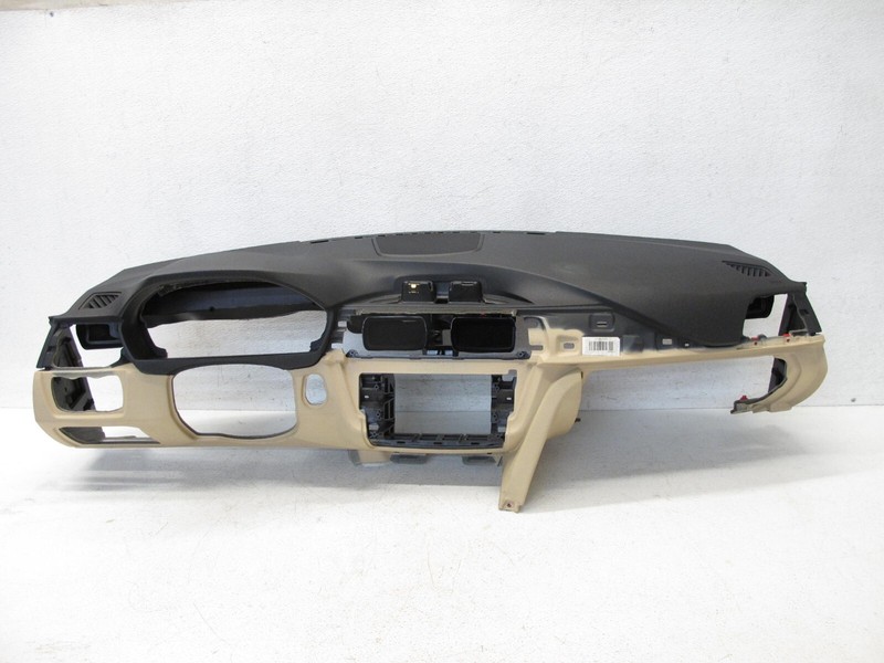 12-19 BMW F30 320i 328i SEDAN FRONT DASH BOARD TRIM INSTRUMENT PANEL OEM 030524B