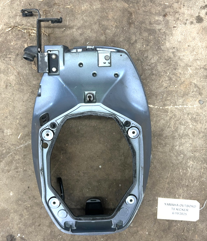 Yamaha T8 HP 4 Stroke Bottom Cowling ASSY PN 68T-42710-00-4D