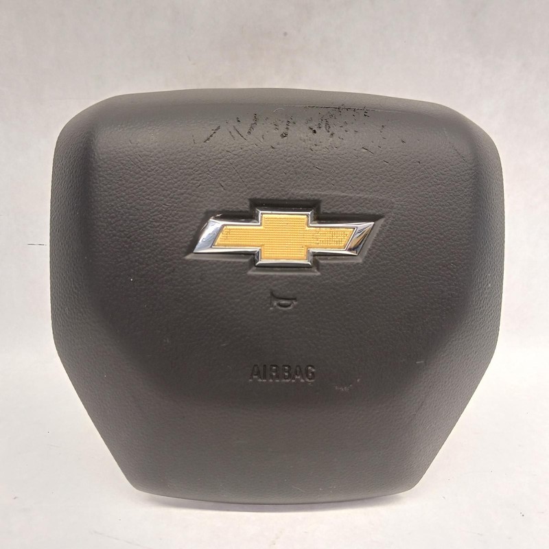 19-'25 CHEVROLET BLAZER Left driver steering wheel Air Bag OEM