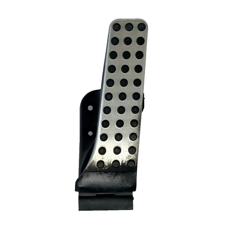 📌 2015 - 2025 MERCEDES C450 GAS ACCELERATOR THROTTLE PEDAL 2053000104 OEM