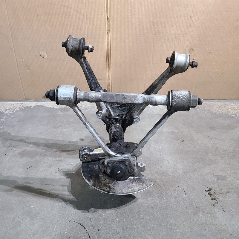 84-87 Corvette C4 Driver Front Spindle Knuckle Lh Aa7466
