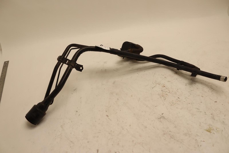 2007-2012 TOYOTA FJ CRUISER FUEL TANK FILER NECK HOSE PIPE TUBE OEM