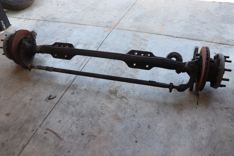 2013-2020 KENWORTH T680 PACCAR FRONT STEER AXLE COMPLETE OEM