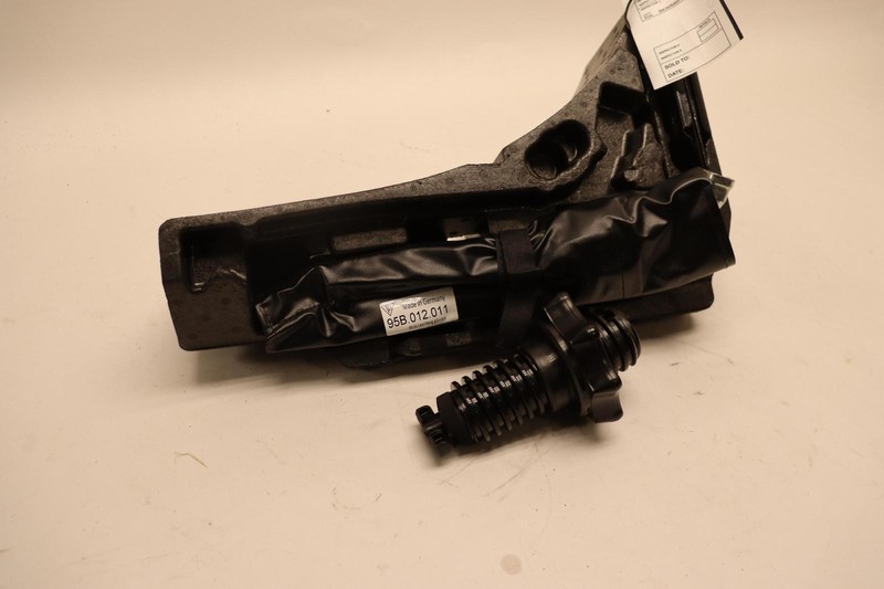2015-2023 PORSCHE MACAN SPARE TIRE WRENCH TOOL KIT BOOT STOPPER W/ STORAGE OEM