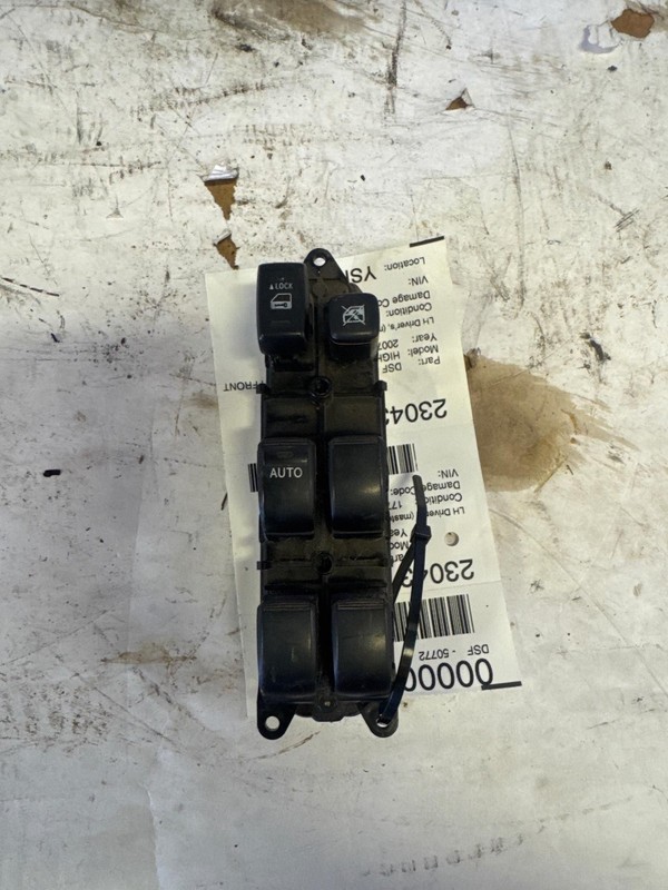Door Switch Front TOYOTA HIGHLANDER 05 06 07