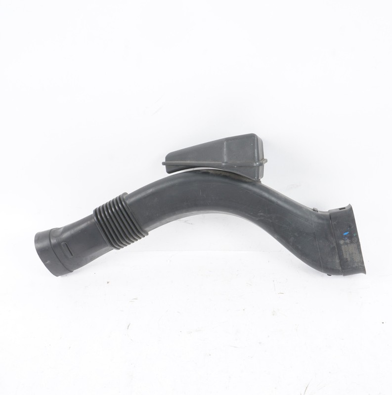 11-15 BMW F10 F13 550i 650i 750i Air Intake Duct Tube Pipe Left Driver Side OEM