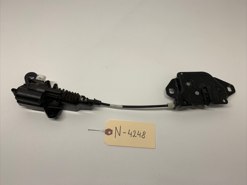 20-22 TESLA MODEL Y HOOD BONNET LOCK LATCH ACTUATOR W/ RELEASE CABLE 4248 B117