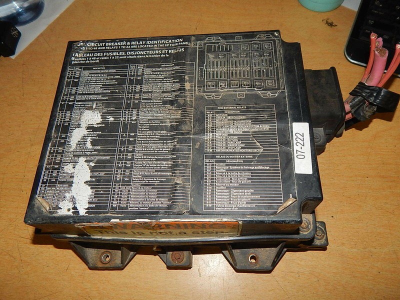 Power Distribution Block Fuse Circuit Breaker Box Assembly *FREE SHIPPING*
