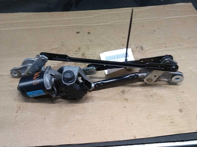 Used Windshield Wiper Motor fits: 2016 Hyundai Elantra Hatchback Grade A