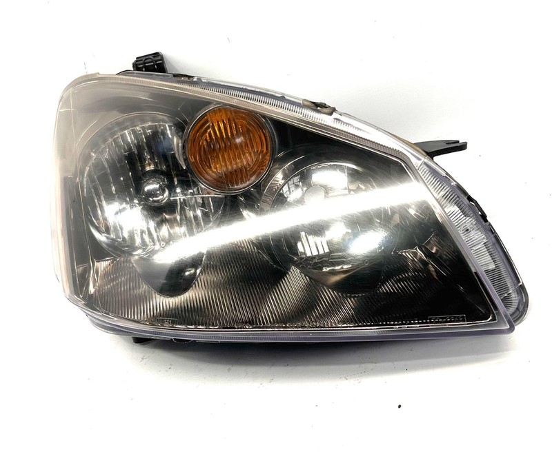 2005-2006 Nissan Altima Right Passenger Side RH Headlight Halogen OEM Scratch