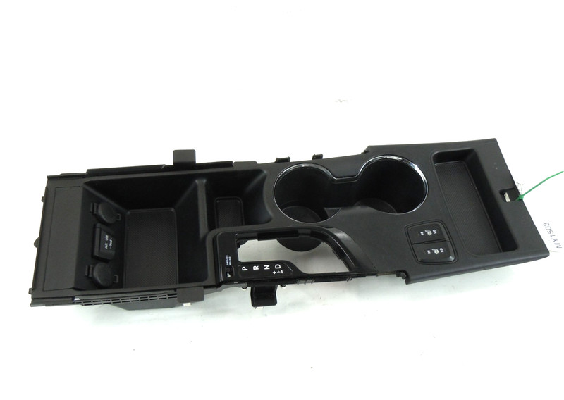 2012 12 Hyundai Sonata Center Console Shifter Trim Cup Holder Aux Port OEM