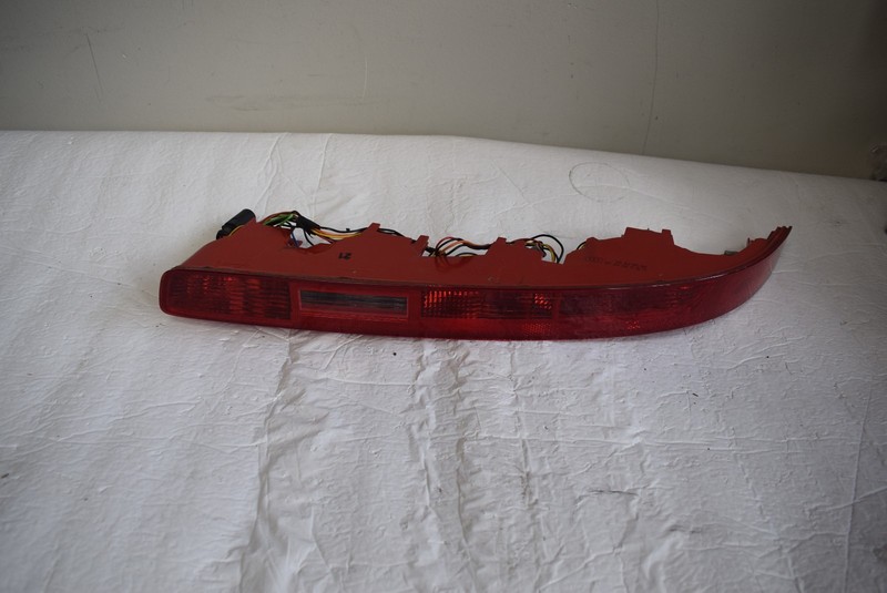 2007-2015 AUDI Q7 RIGHT REAR BUMPER TAIL LIGHT 4L094596A OEM