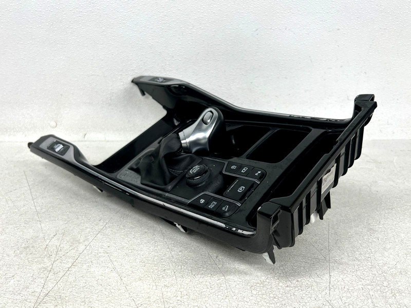 ⭐2021-2023 KIA SORENTO CENTER CONSOLE TRIM BEZEL PANEL & CUP HOLDER OEM LOT2700