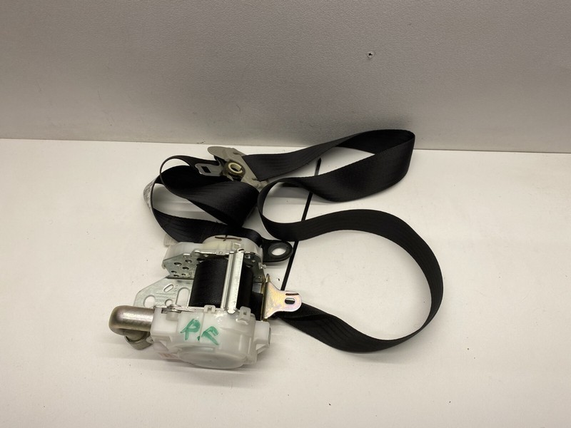 2006-2009 LEXUS IS250 RIGHT PASSENGER SIDE FRONT SEATBELT RETRACTOR PRETENSIONER