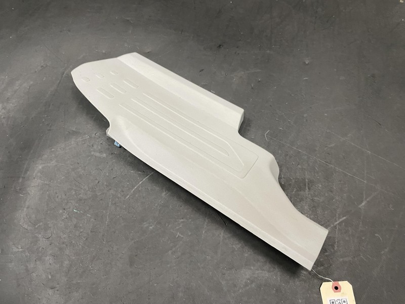 Rear Right Door Sill Scuff Plate 2020 GMC Acadia 84280686 2017 2018 2019 - 2023