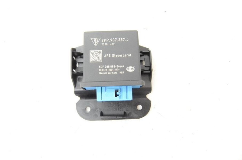2015-2019 Porsche Macan S 3.0L Headlight Lamp Control Module 7PP907357
