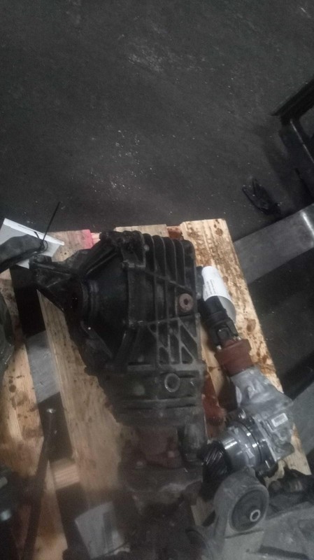2006 Chevrolet Trailblazer Differential Carrier Assembly 4WD 4.20L - SCRAP