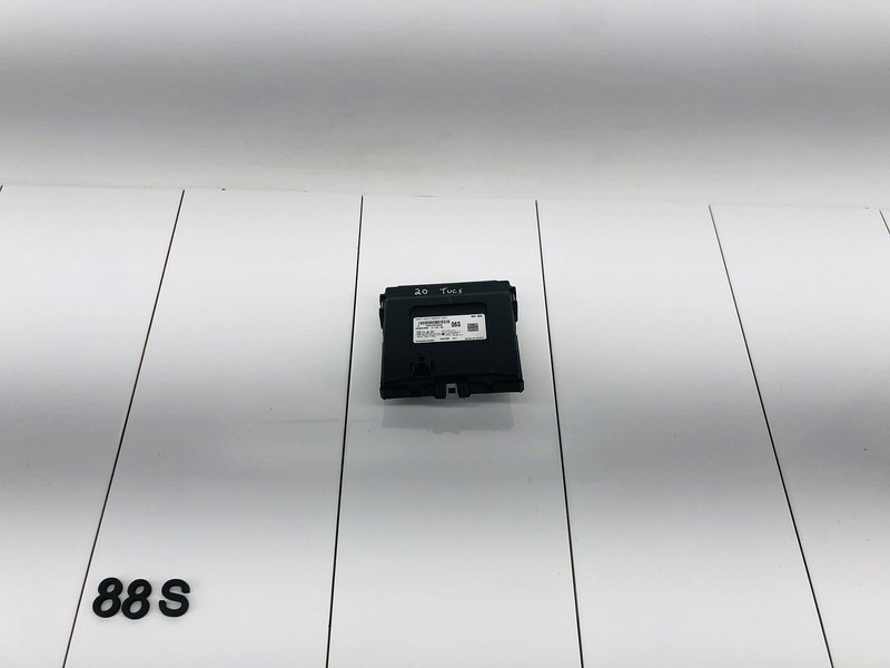 19-21 HYUNDAI TUCSON SMART KEY KEYLESS ENTRY CONTROL COMPUTER MODULE OEM