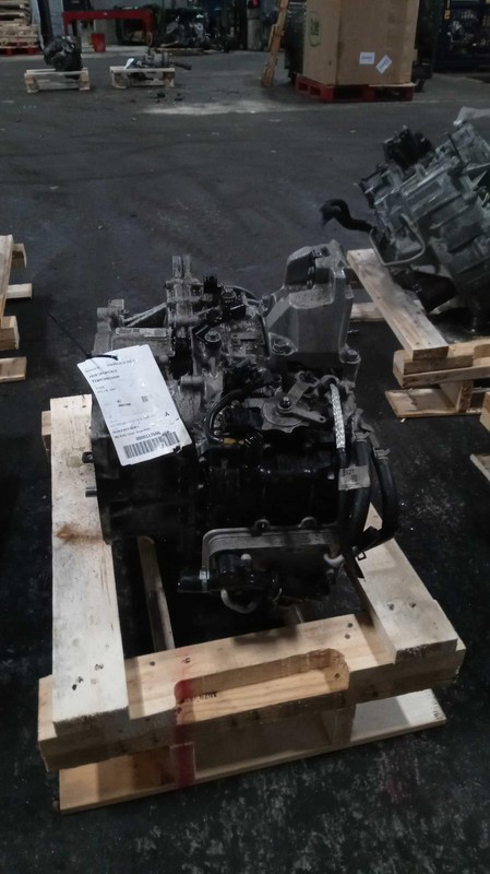 2016 Lincoln MKX Automatic Transmission Assembly OEM 75K Miles Black F2GP7000XC