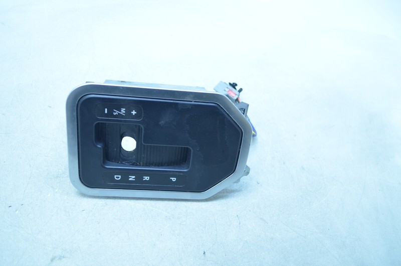 10-13 LAND ROVER LR4 AUTOMATIC TRANSMISSION SHIFTER INDICATOR TRIM OEM
