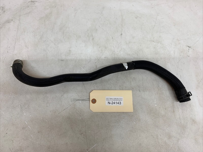 16-20 TESLA MODEL X RADIATOR COOLANT OVERFLOW RESERVOIR TANK HOSE OEM 24143 B99
