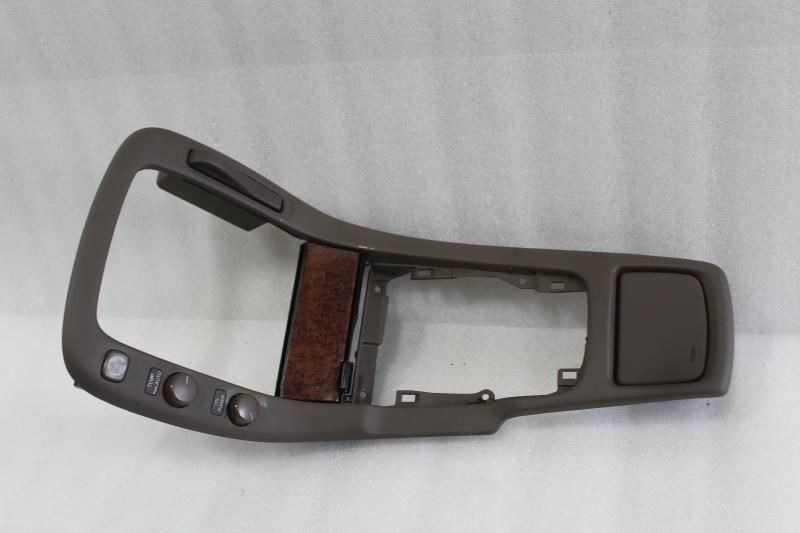 1997 1998 1999 2000 LEXUS SC400 SC300 SHIFTER BEZEL CONSOLE TRIM LE07 5880424030
