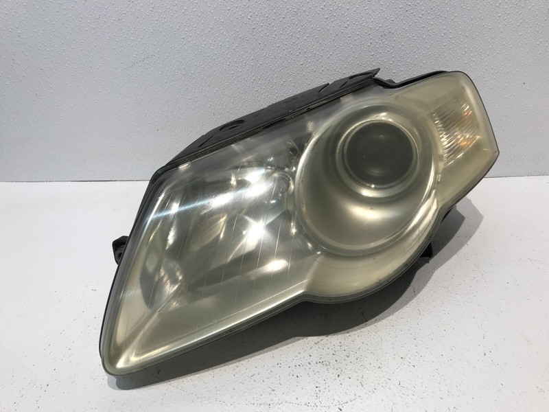 06-09 Volkswagen Passat Left Driver Side Head Light Lamp OEM