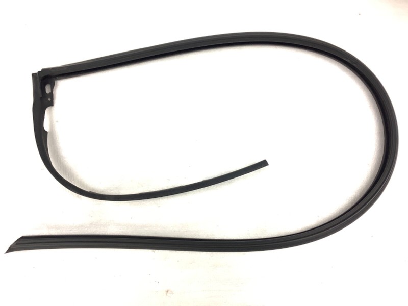 92-95 Civic 4Dr Left Front Door Sub-seal Weatherstrip Top Rubber Seal Gasket