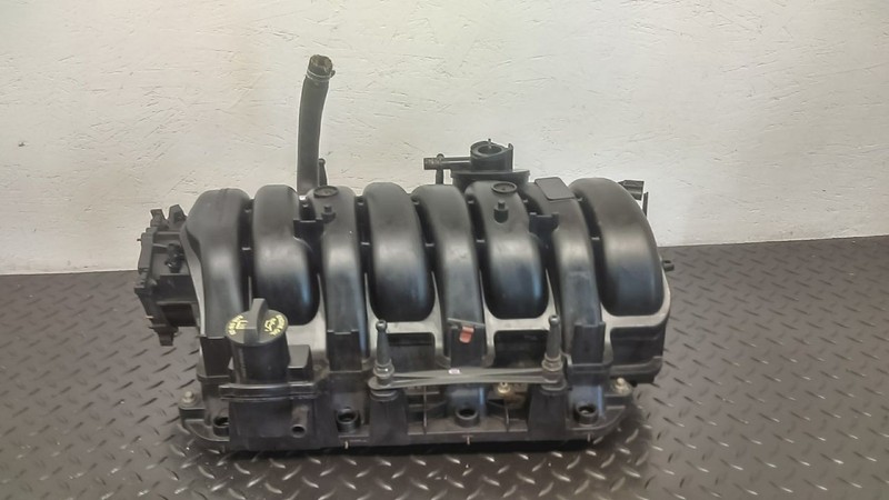 2005 Chrysler 300 5.7L Intake Manifold OEM 04591846AF