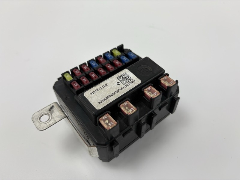 GENESIS GV70 2022-2026 OEM ENGINE COMPARTMENT PCB FUSE BLOCK BOX 91959-T1100