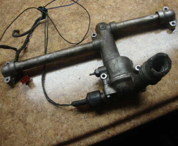 1980 Honda Gold Wing GL1100 GL 1100 Engine Cooling Thermostat Housing Thermo 80