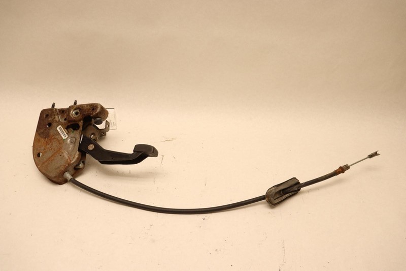 2005-2008 CADILLAC STS EMERGENCY PARKING BRAKE PEDAL LEVER W/ CABLE OEM