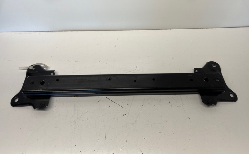 Tesla Y Federbeinstrebe for Front Shock Absorber Bridge 1075044 20-22 1831 S15