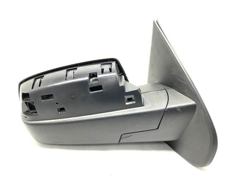 Right Passenger Side View Door Mirror Fits 2014-2019 Chevrolet Silverado 84140